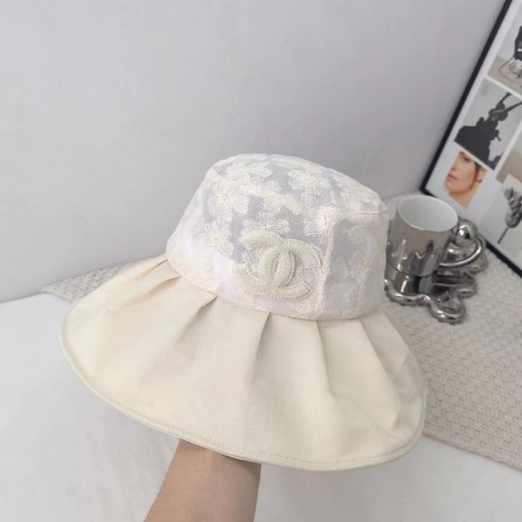 AUTHENTIC Louis Vuitton  HatsAUTHENTIC Louis Vuitton  Hats